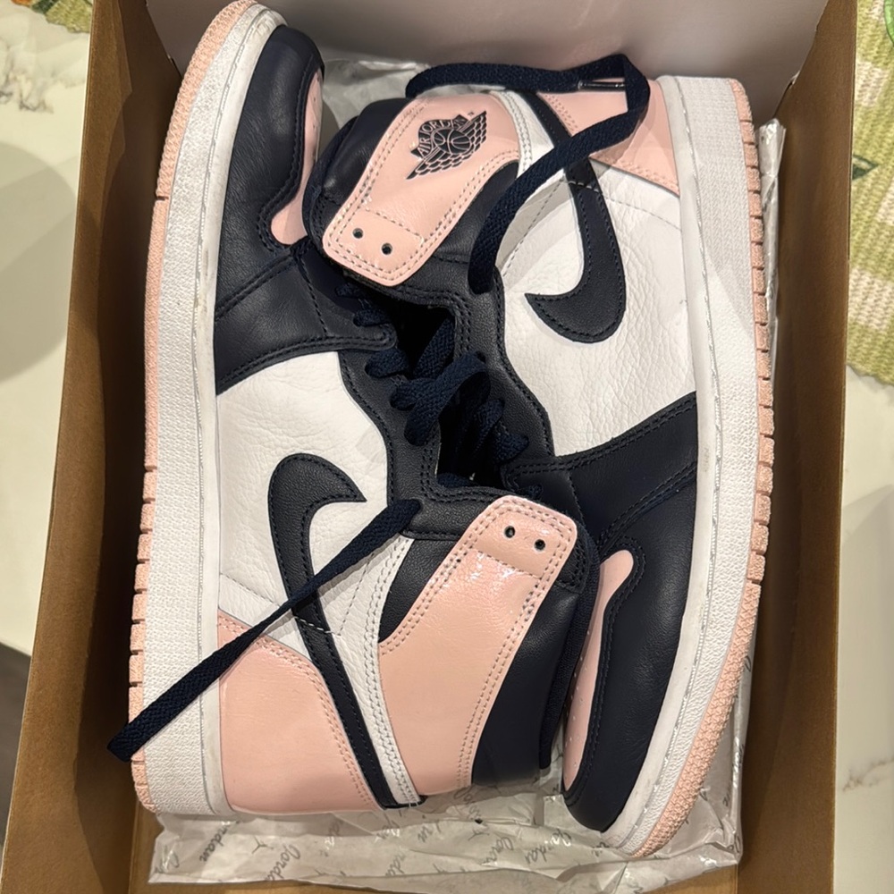 Jordan Pink and White Sneakers Classic Design